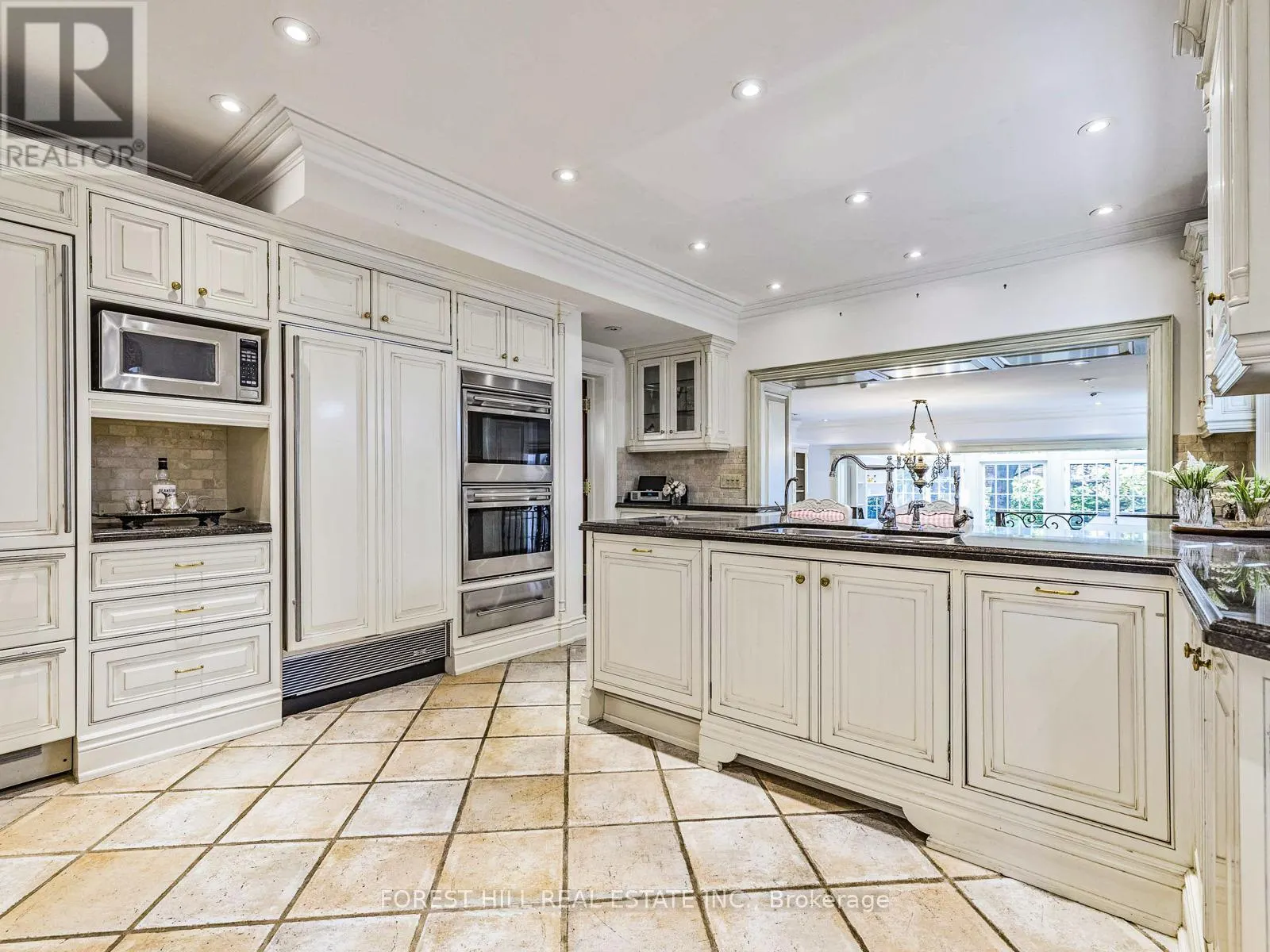 11 DEWBOURNE AVENUE
