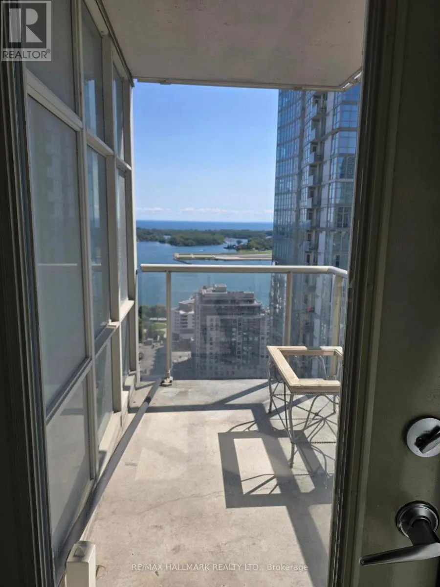 3712 - 10 NAVY WHARF COURT