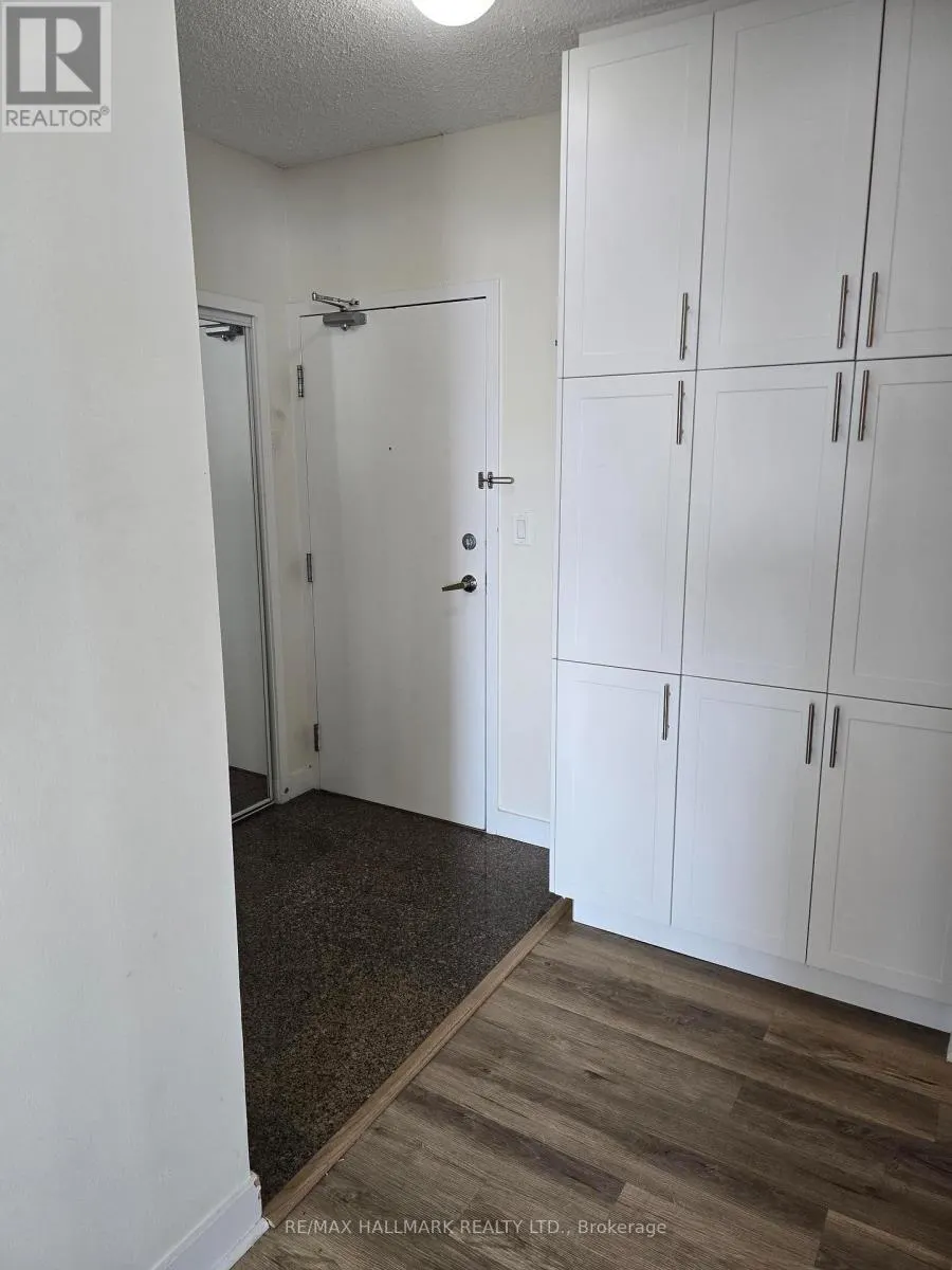 3712 - 10 NAVY WHARF COURT