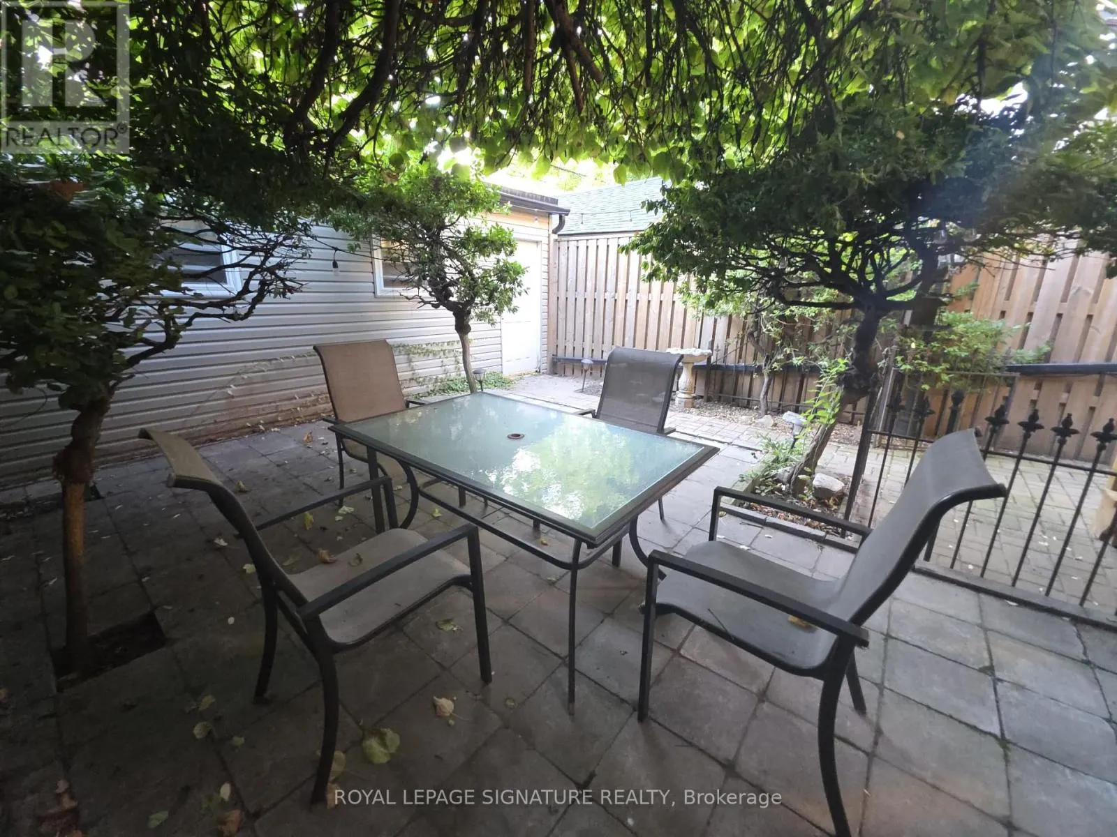 UNIT 3 - 562 PARLIAMENT STREET