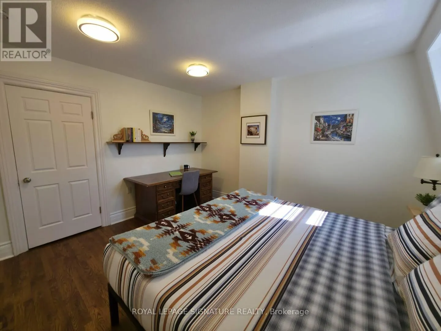 UNIT 3 - 562 PARLIAMENT STREET