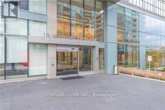 1032 - 15 ICEBOAT TERRACE