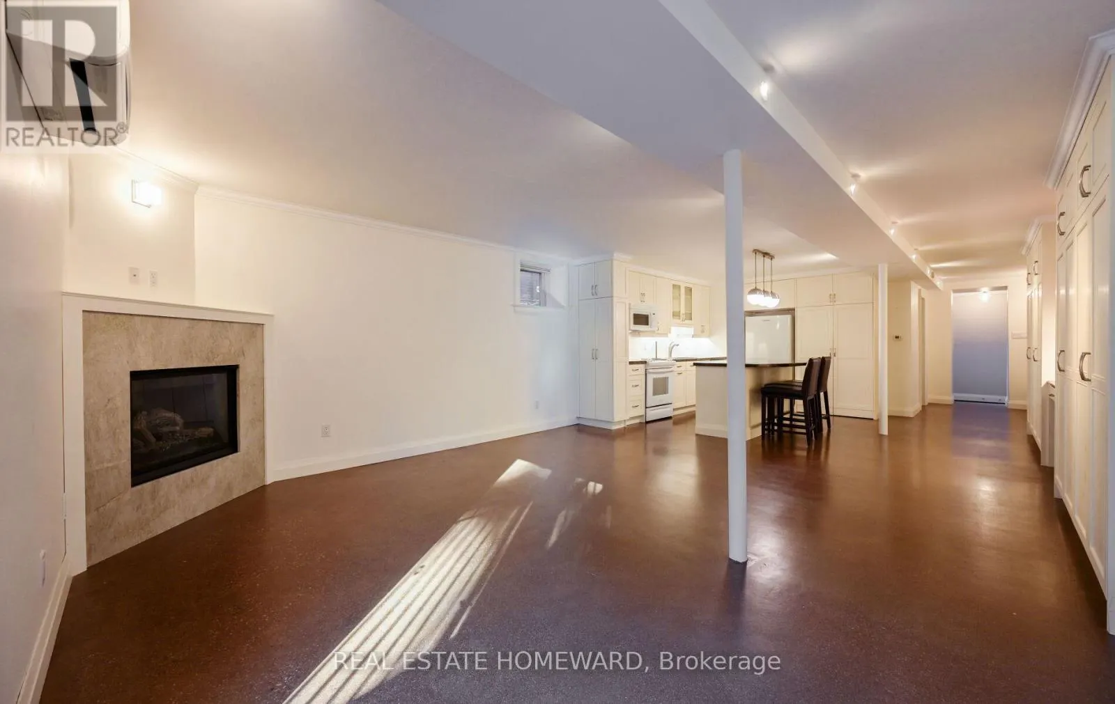 37 LONSDALE ROAD