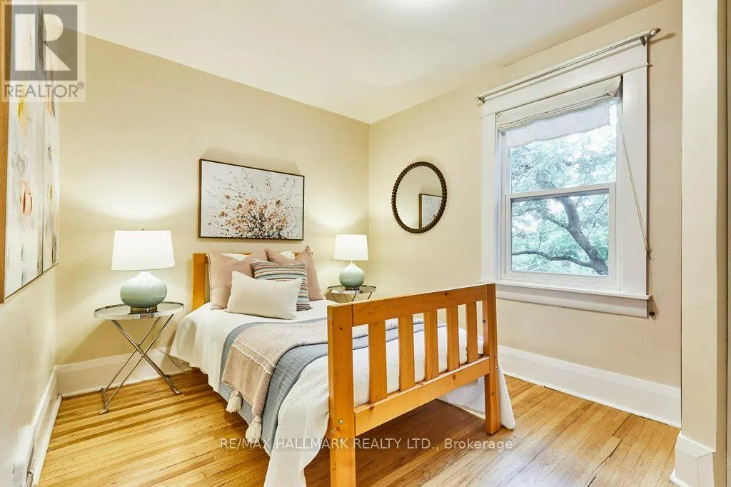 437 DAVISVILLE AVENUE