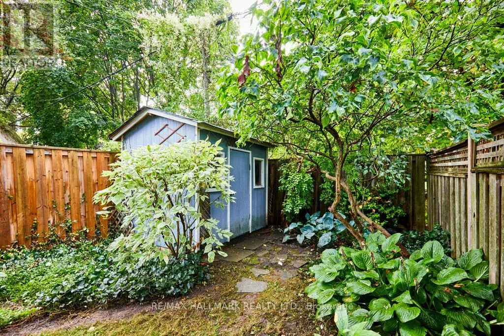 437 DAVISVILLE AVENUE
