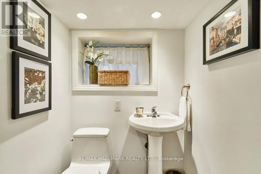 437 DAVISVILLE AVENUE