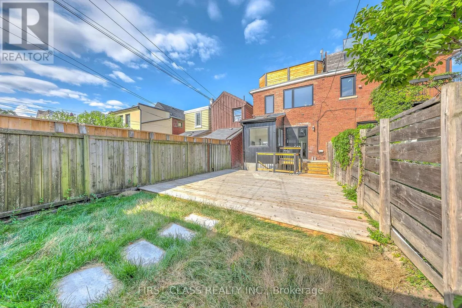 431 ROXTON ROAD