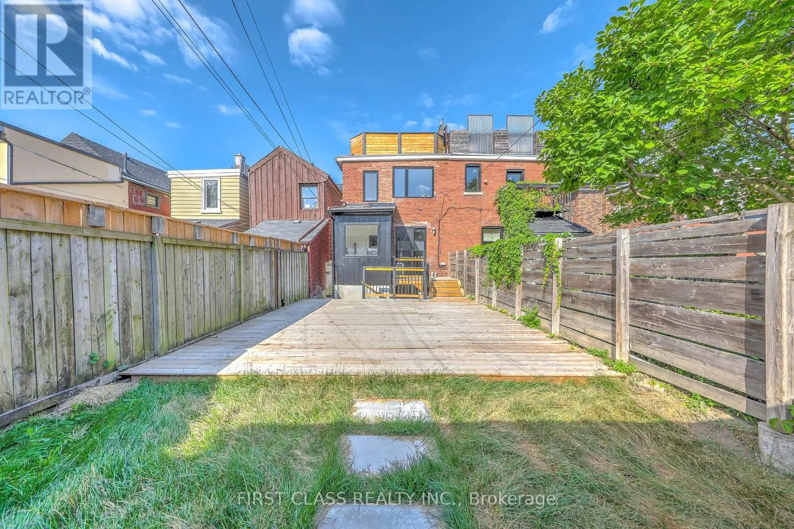 431 ROXTON ROAD