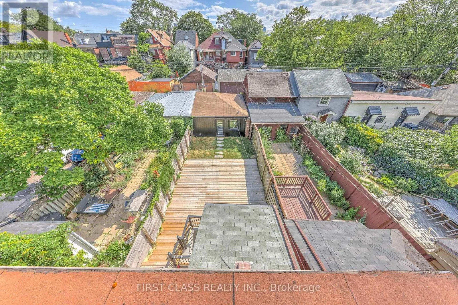 431 ROXTON ROAD