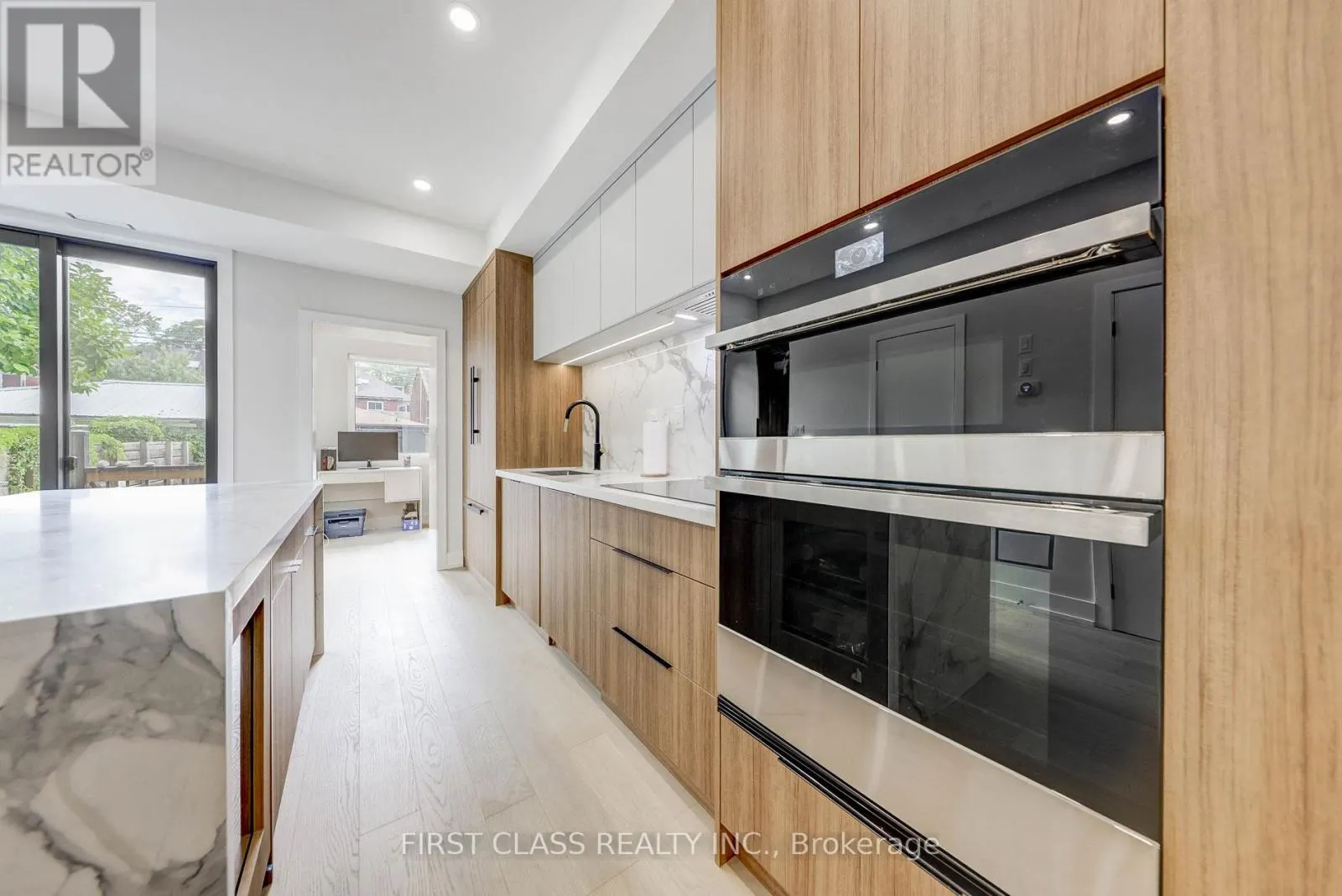 431 ROXTON ROAD