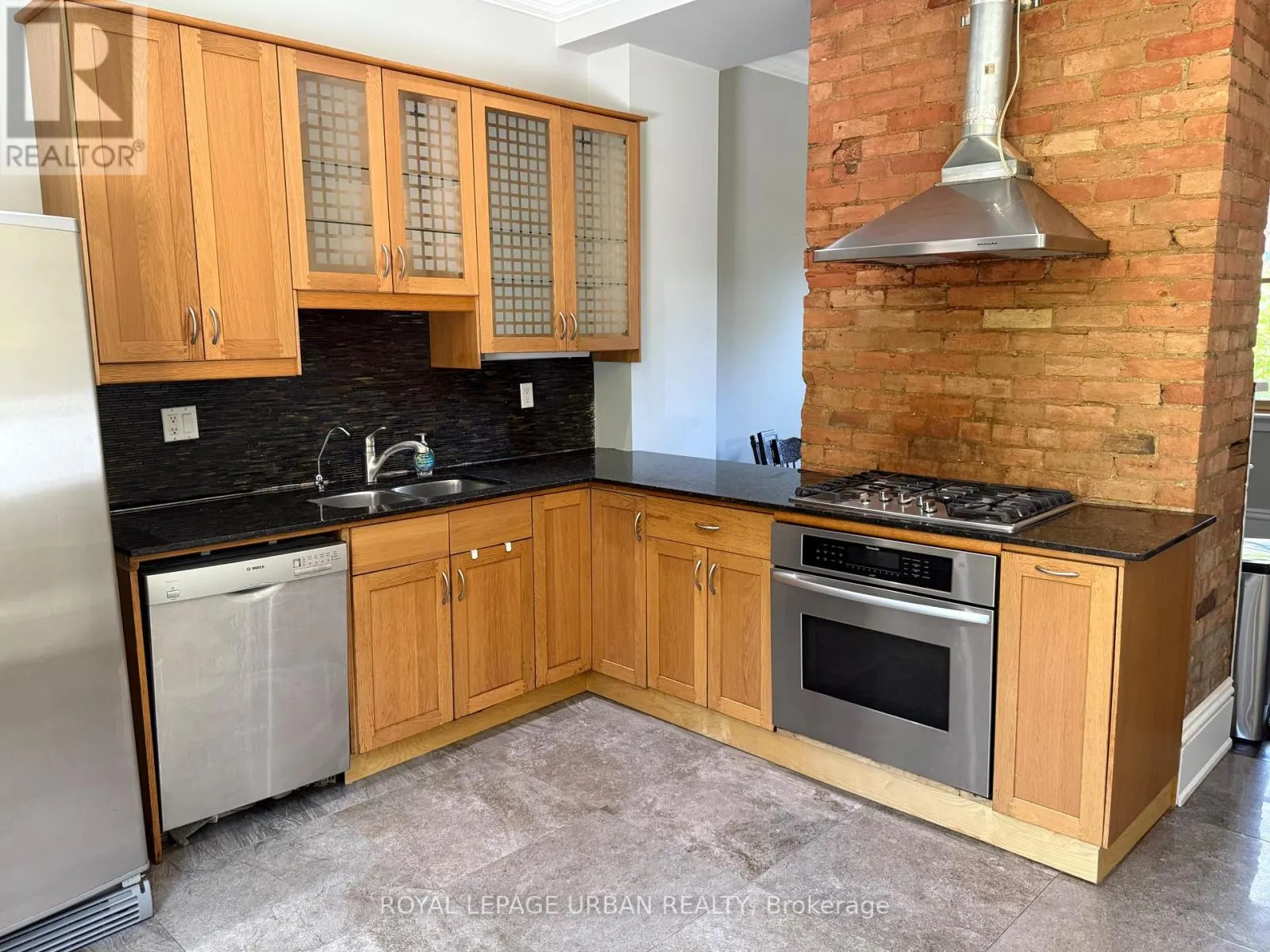 306 SEATON STREET