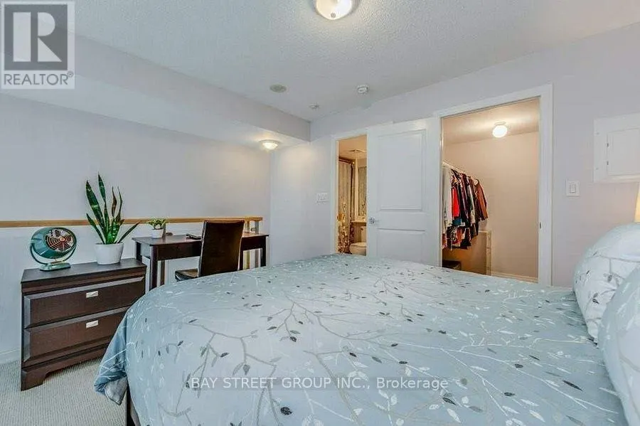 127 - 2035 SHEPPARD AVENUE E