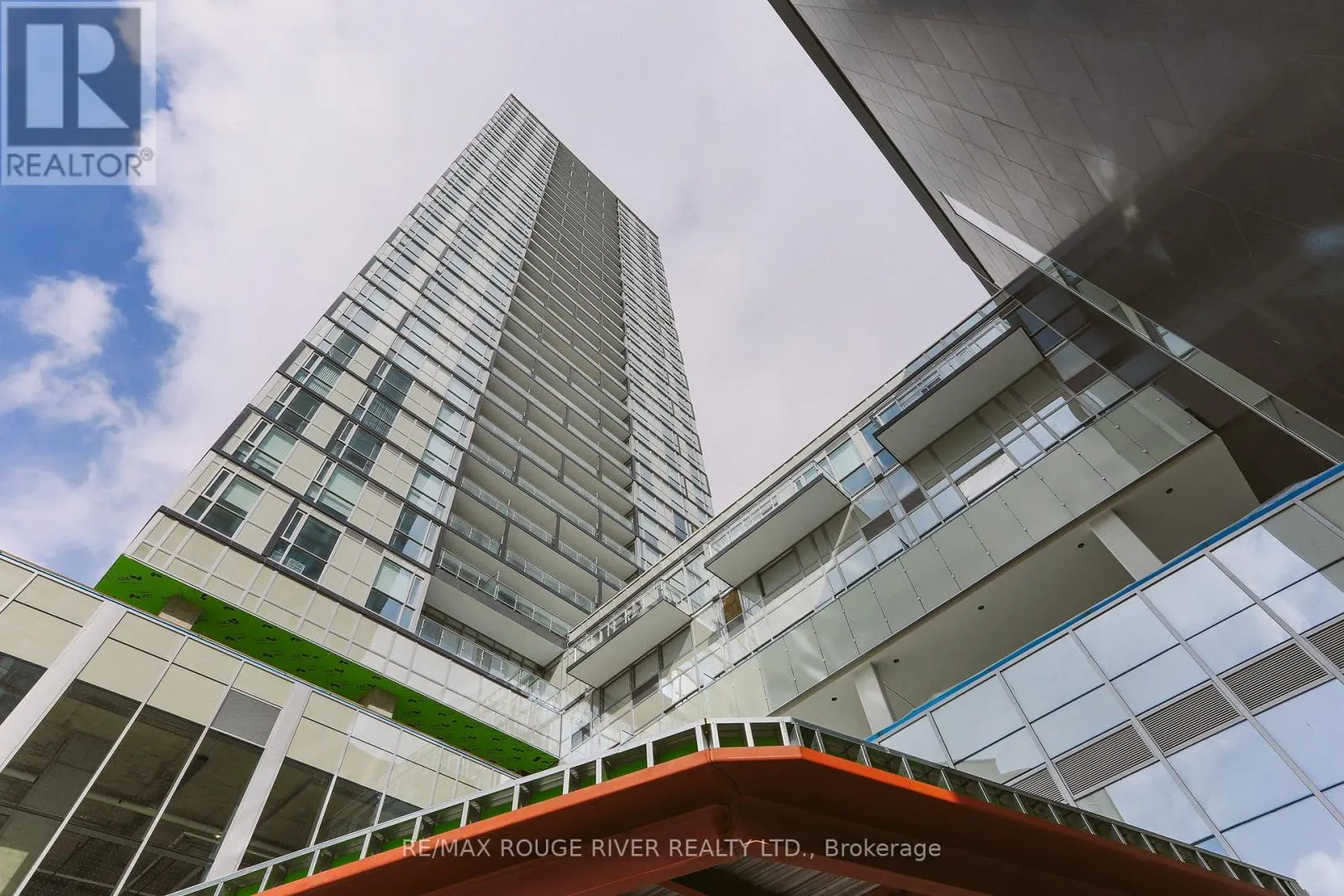 708 - 5180 YONGE STREET