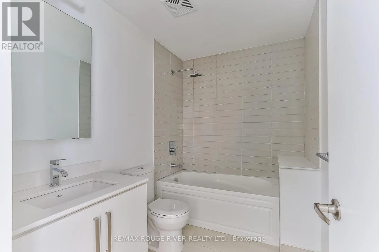 708 - 5180 YONGE STREET
