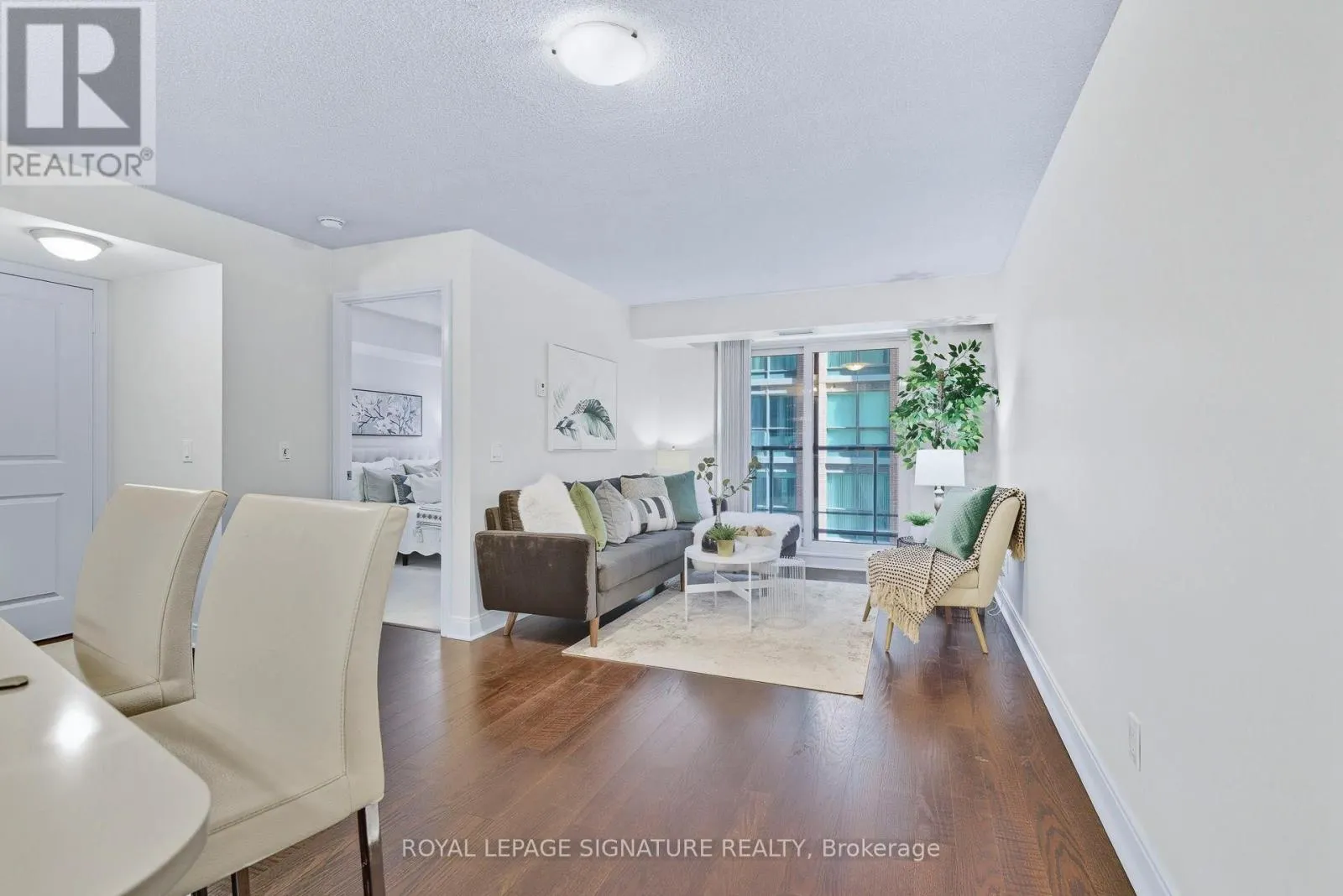 801 - 1 SCOTT STREET