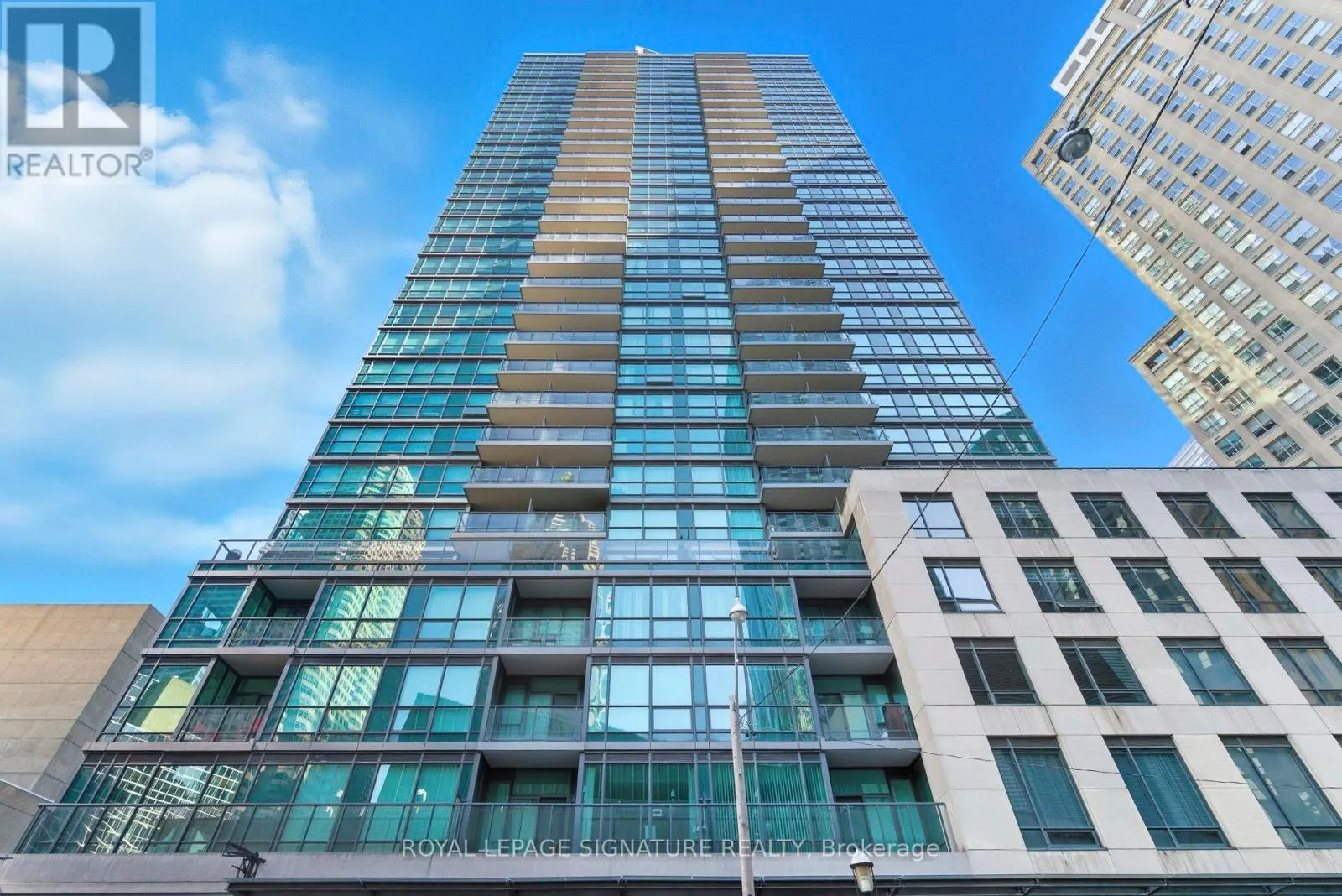 801 - 1 SCOTT STREET