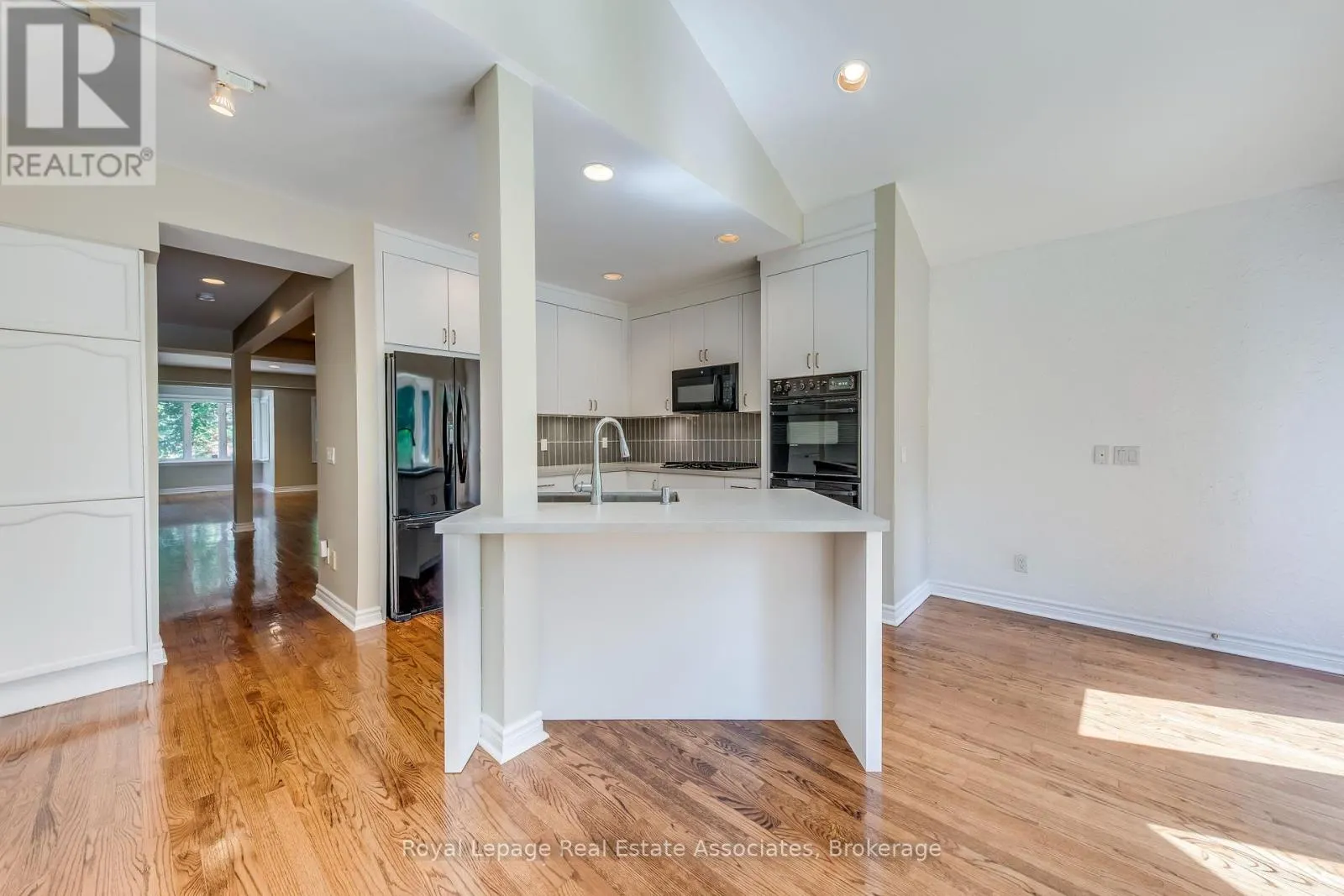 123 MELROSE AVENUE
