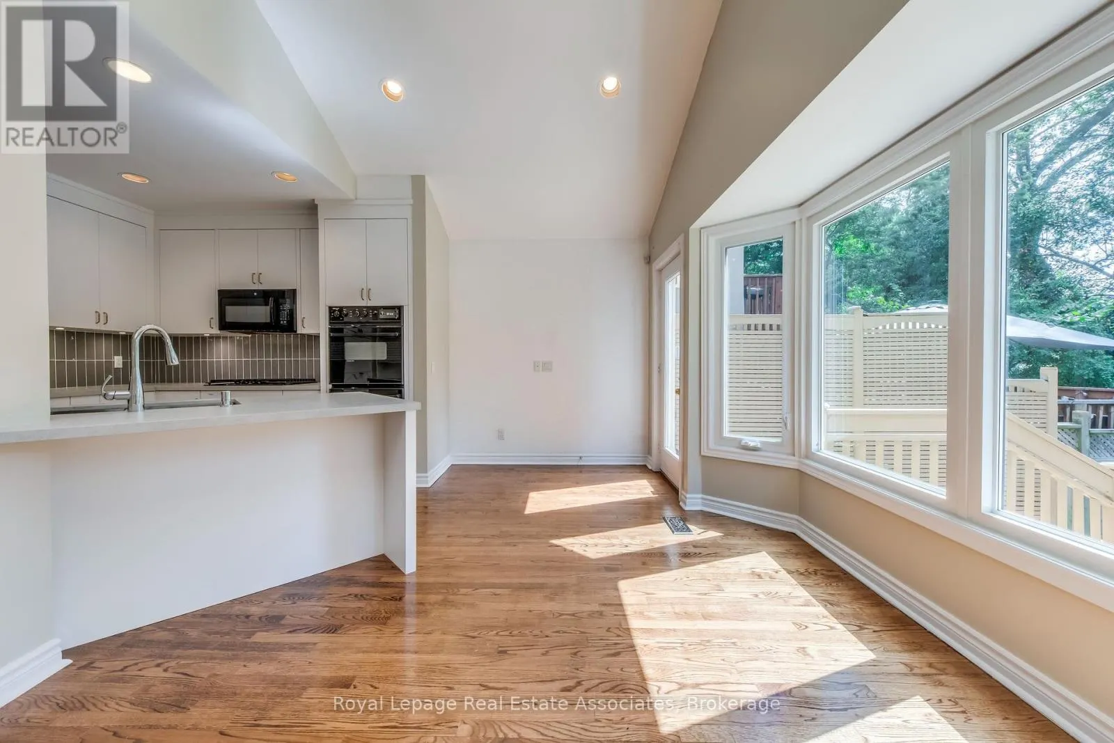 123 MELROSE AVENUE