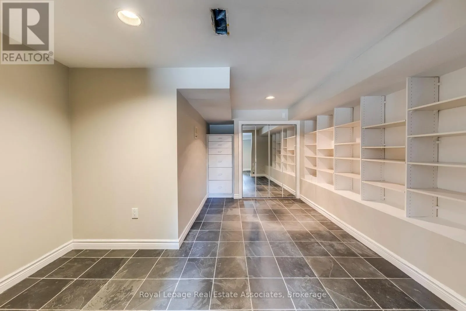123 MELROSE AVENUE