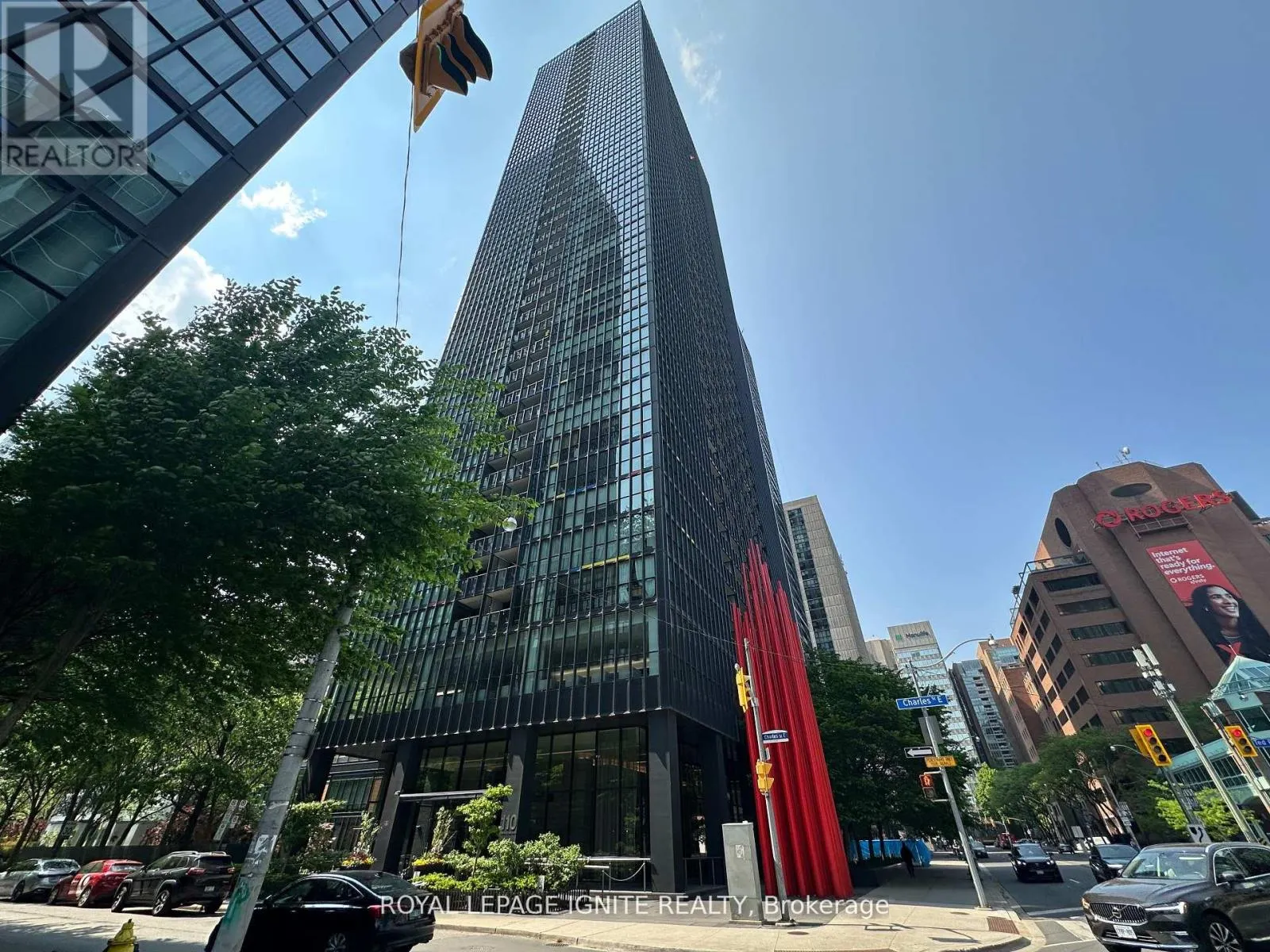 1809 - 110 CHARLES STREET E