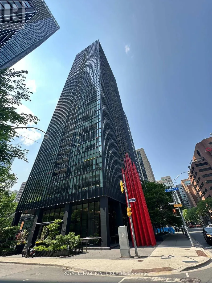 1809 - 110 CHARLES STREET E