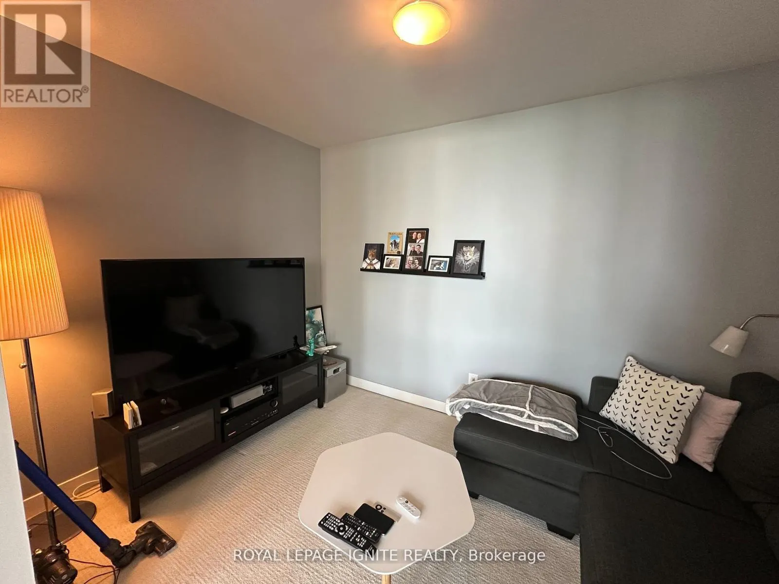 1809 - 110 CHARLES STREET E