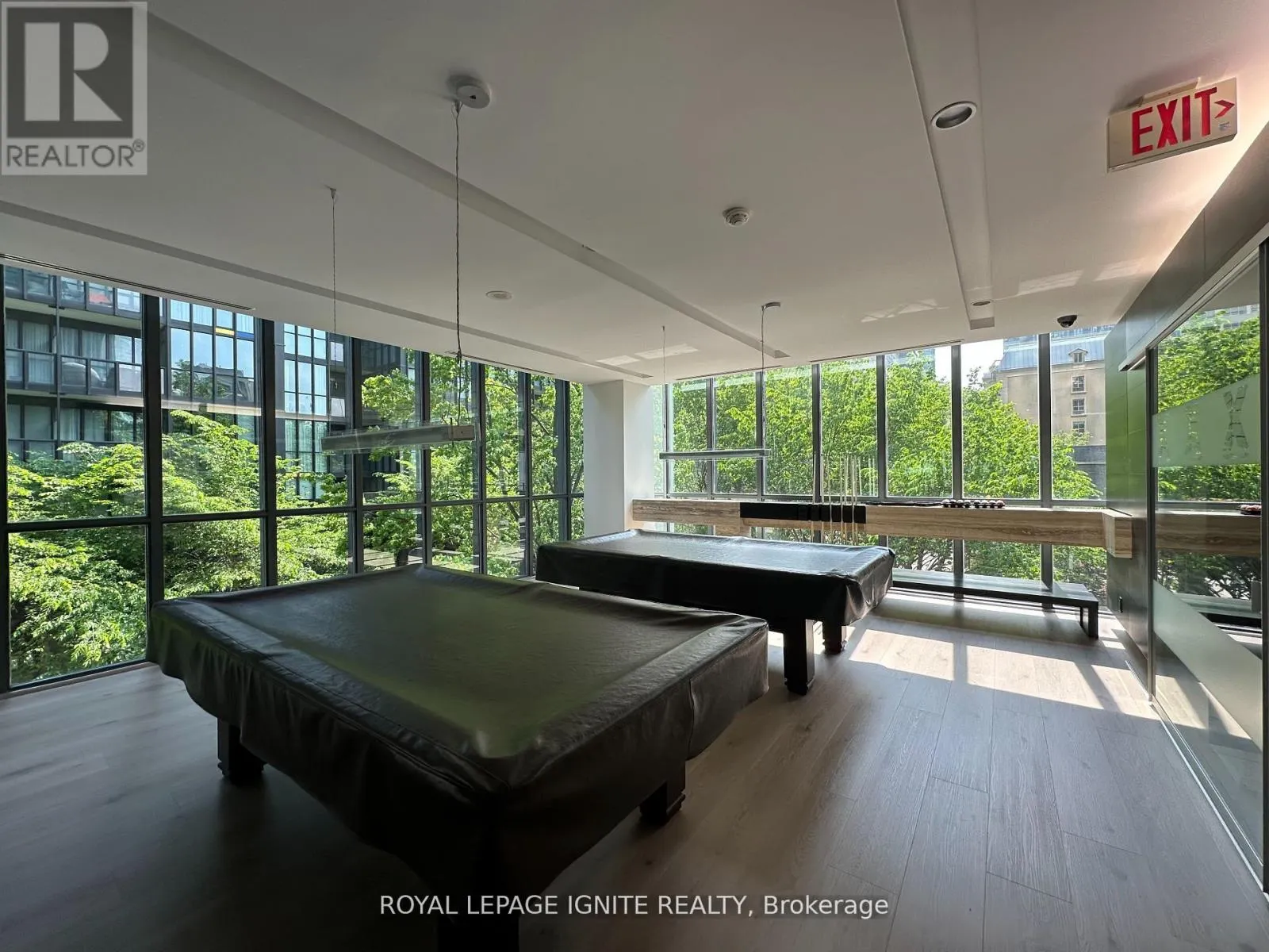 1809 - 110 CHARLES STREET E
