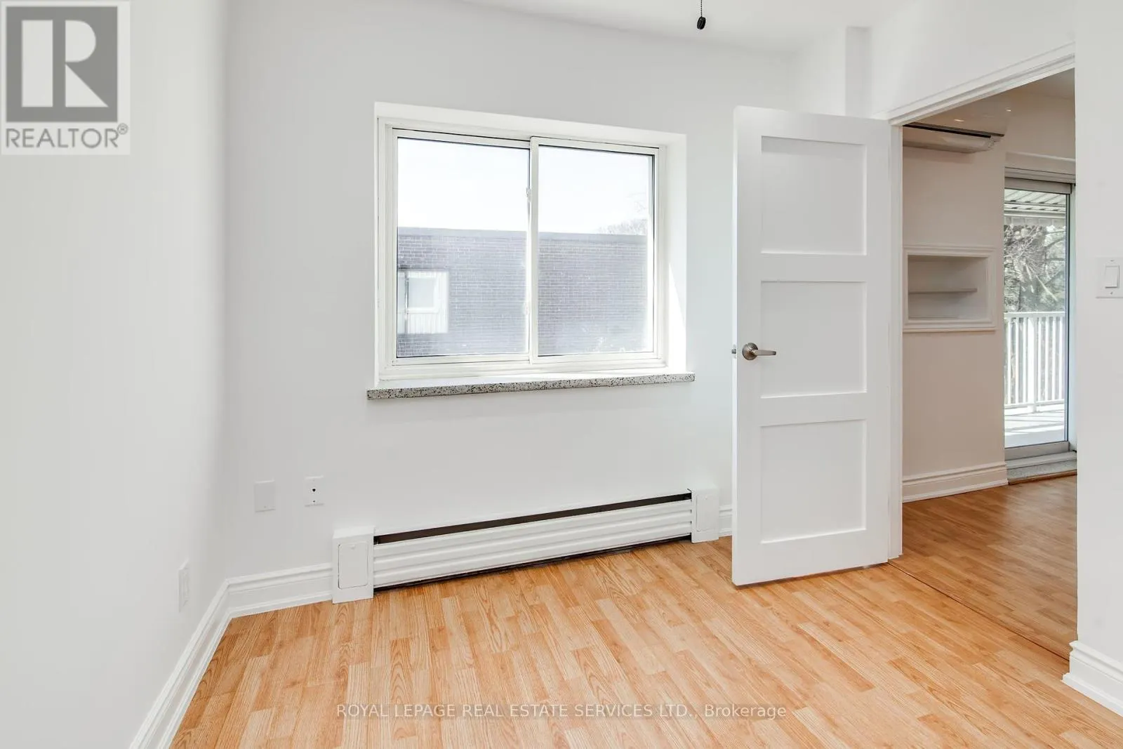 206 - 172 SHERWOOD AVENUE