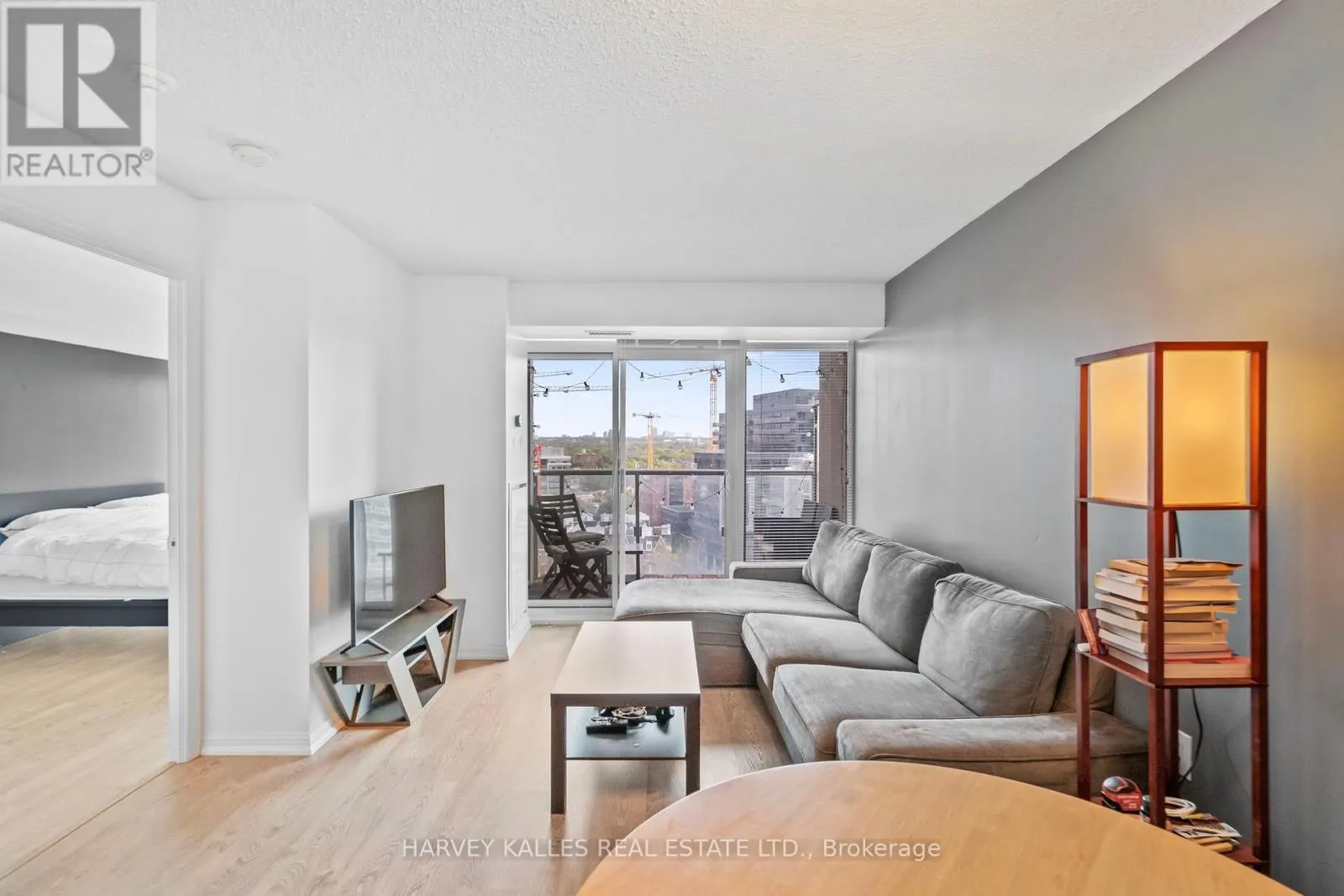 1316 - 125 WESTERN BATTERY ROAD