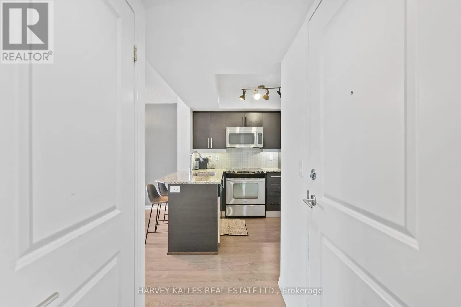 1316 - 125 WESTERN BATTERY ROAD