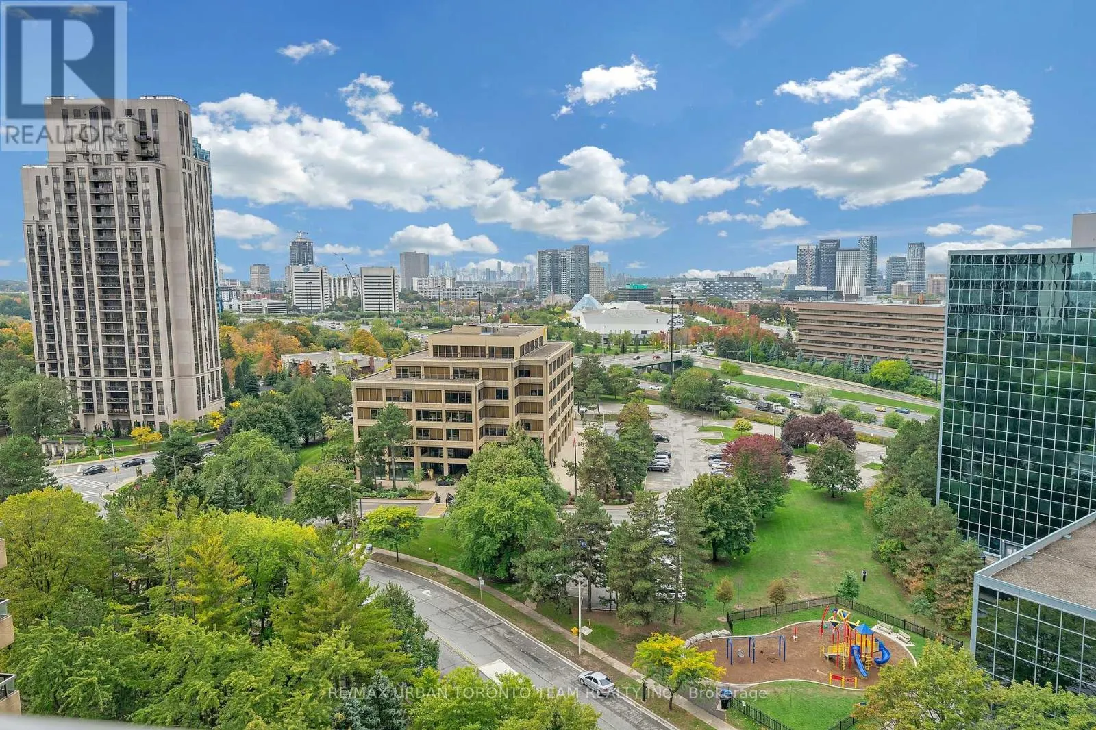 1601 - 3 CONCORDE PLACE