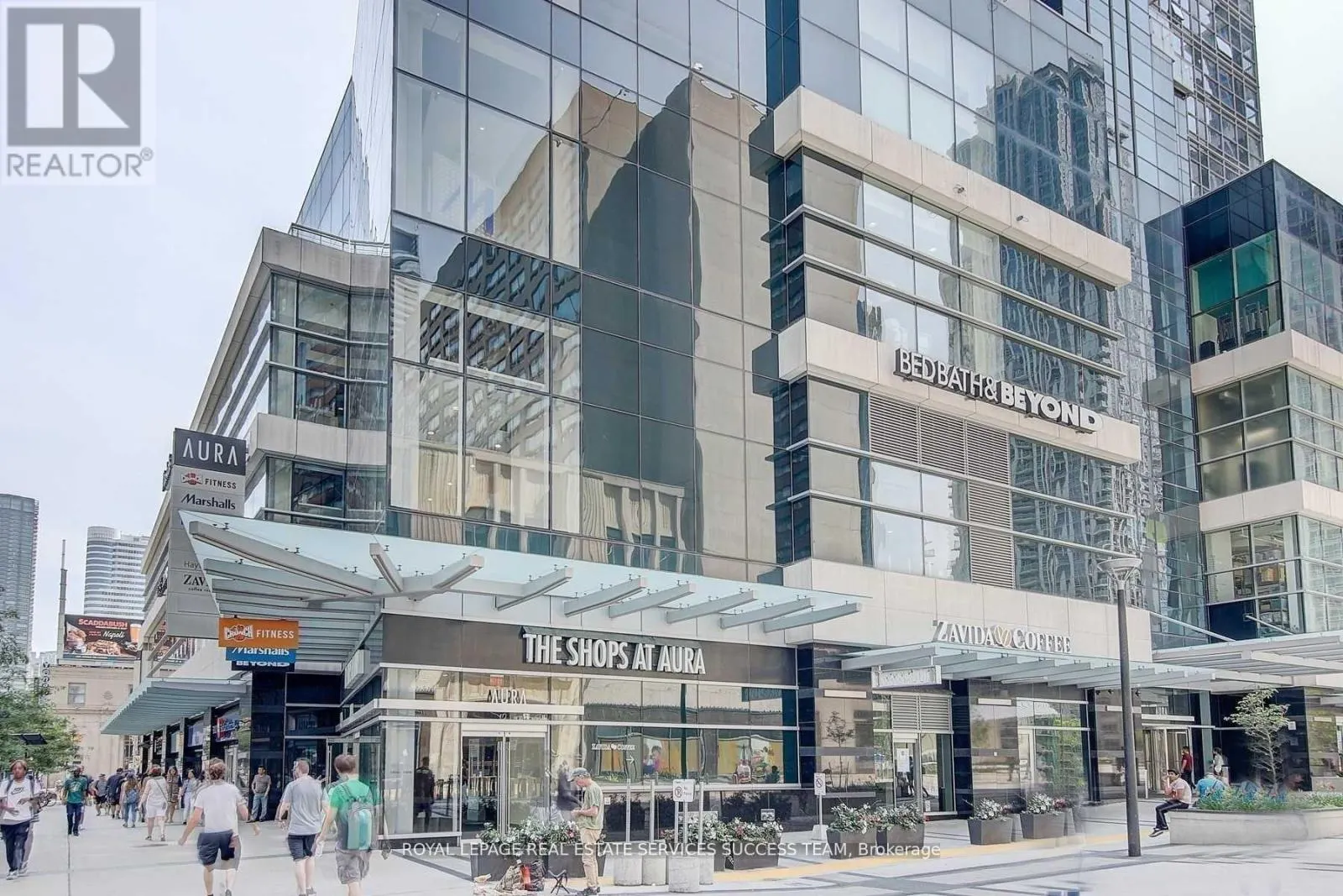 4713 - 386 YONGE STREET W