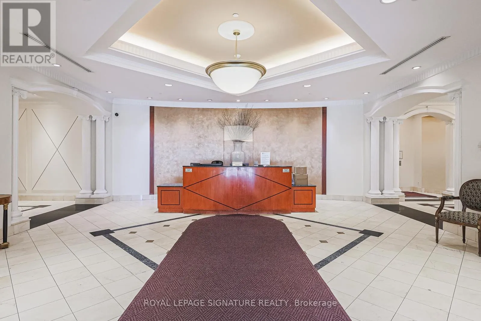 804 - 980 YONGE STREET
