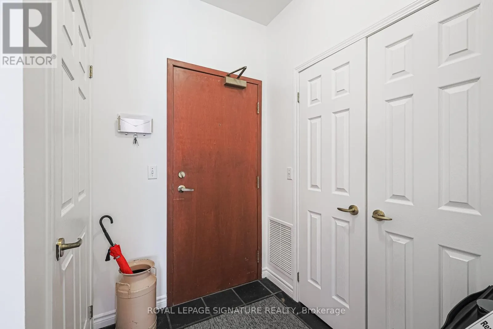 804 - 980 YONGE STREET