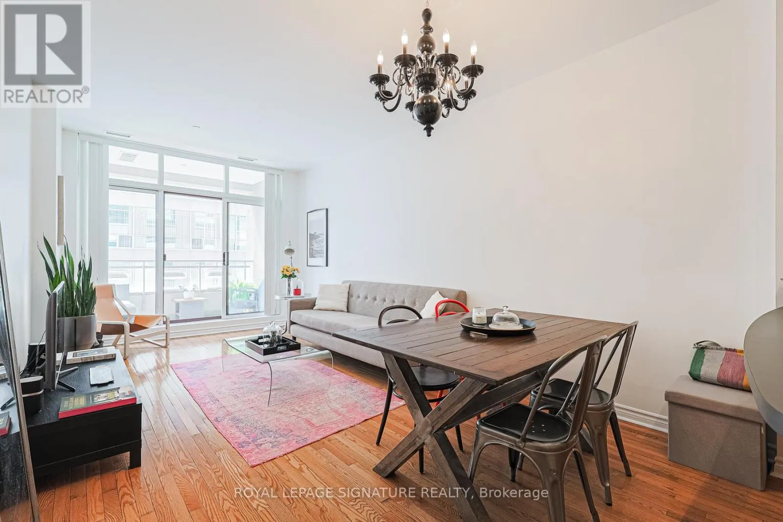 804 - 980 YONGE STREET