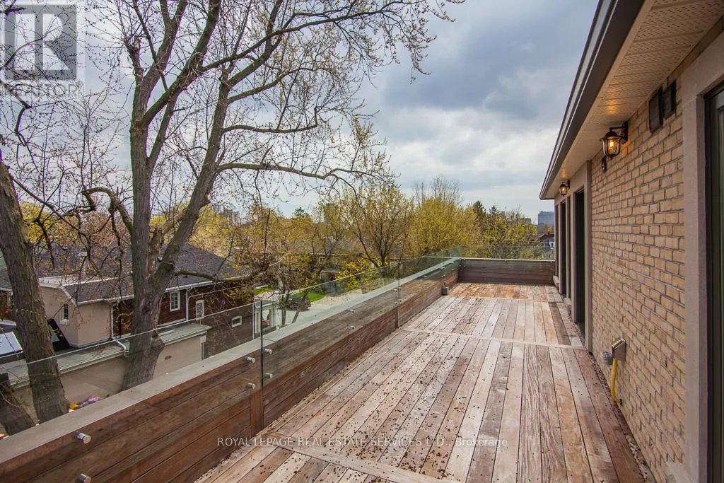 441 ORIOLE PARKWAY