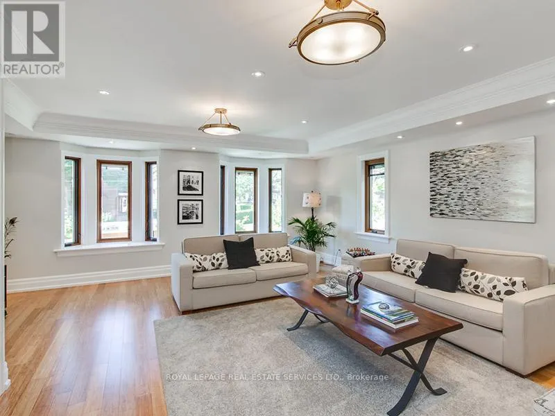441 ORIOLE PARKWAY
