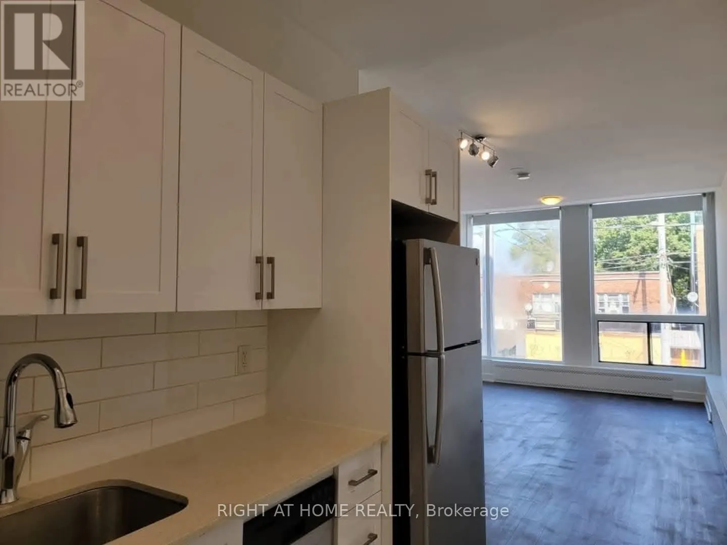 201 - 1807 EGLINTON AVENUE W
