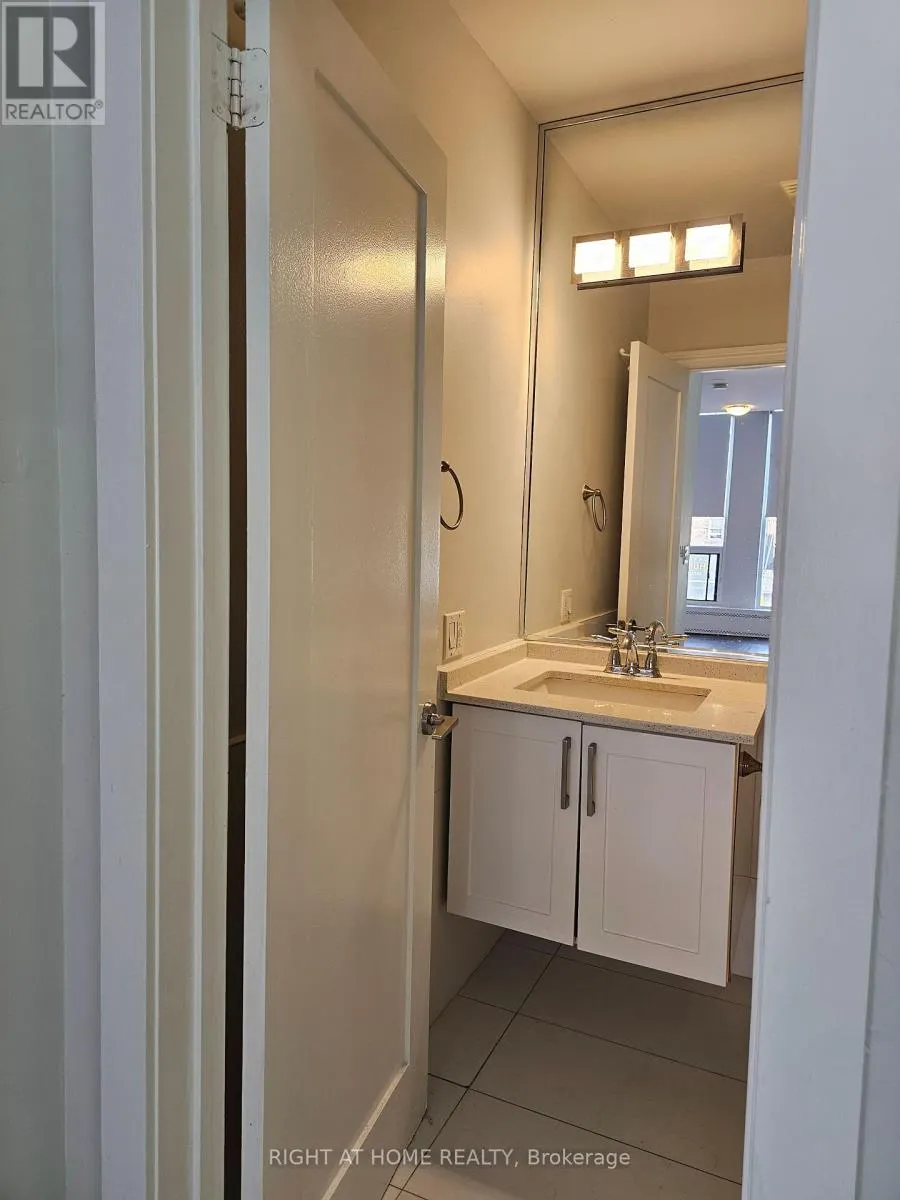 201 - 1807 EGLINTON AVENUE W