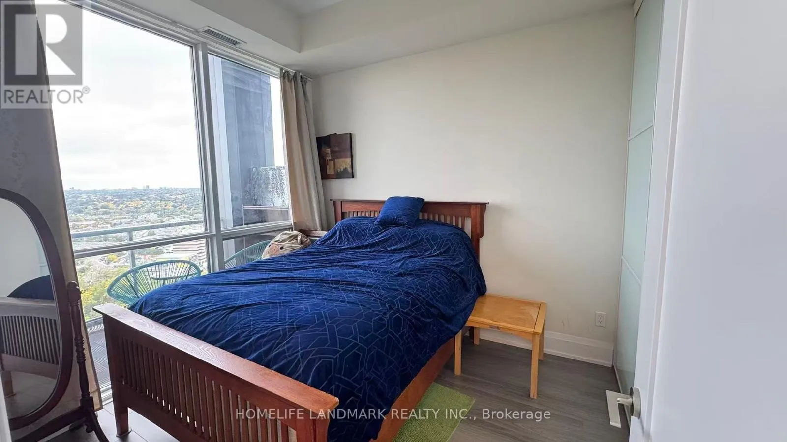 PH11 - 18 GRAYDON HALL DRIVE