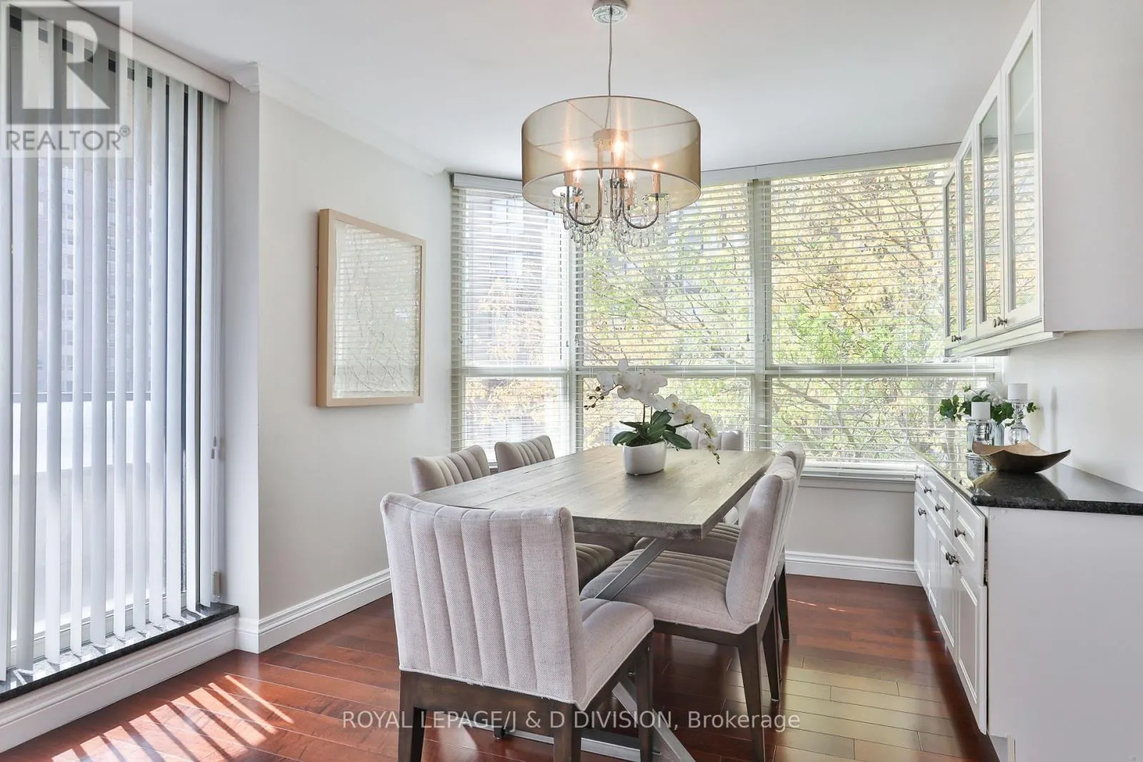 515 - 268 RIDLEY BOULEVARD