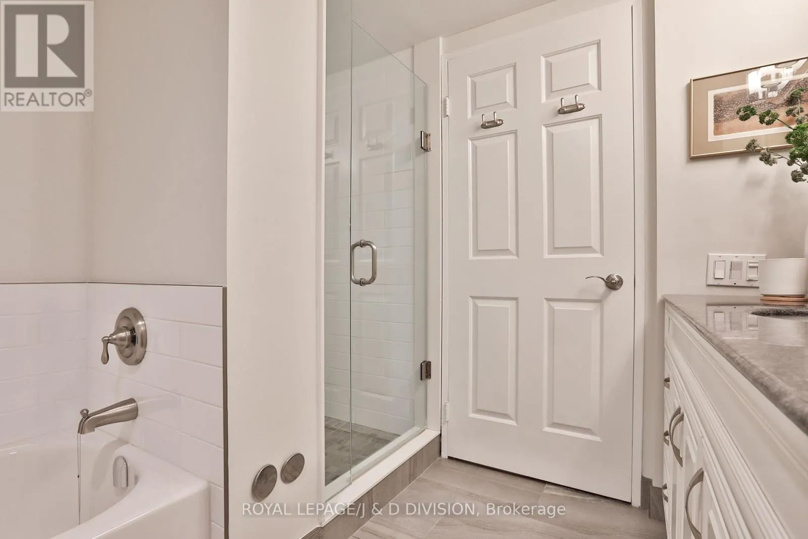 515 - 268 RIDLEY BOULEVARD
