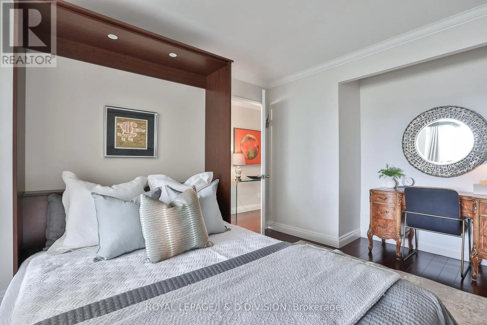 515 - 268 RIDLEY BOULEVARD