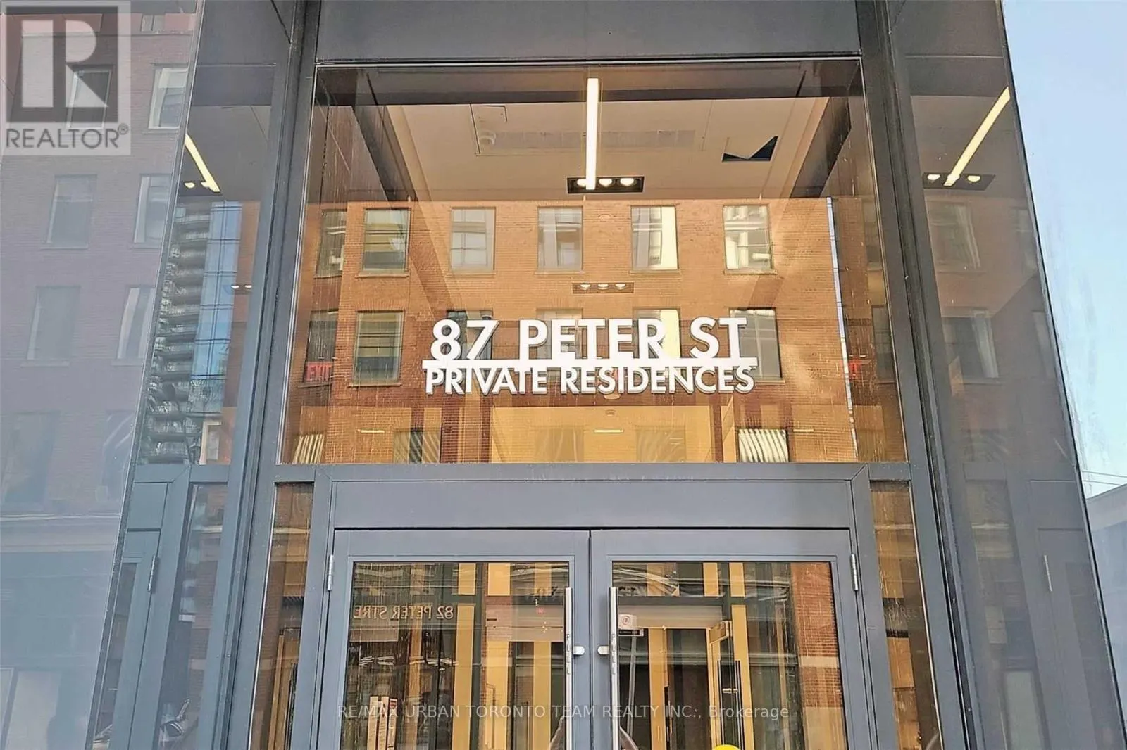 817 - 87 PETER STREET