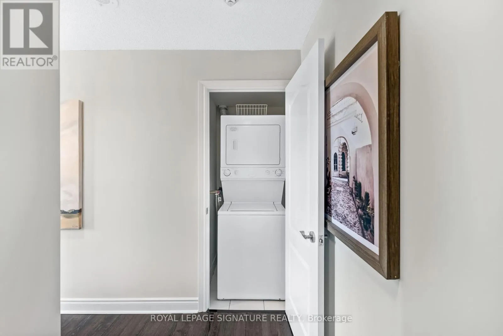 403 - 1103 LESLIE STREET