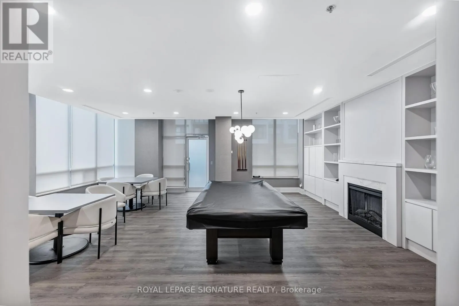 403 - 1103 LESLIE STREET
