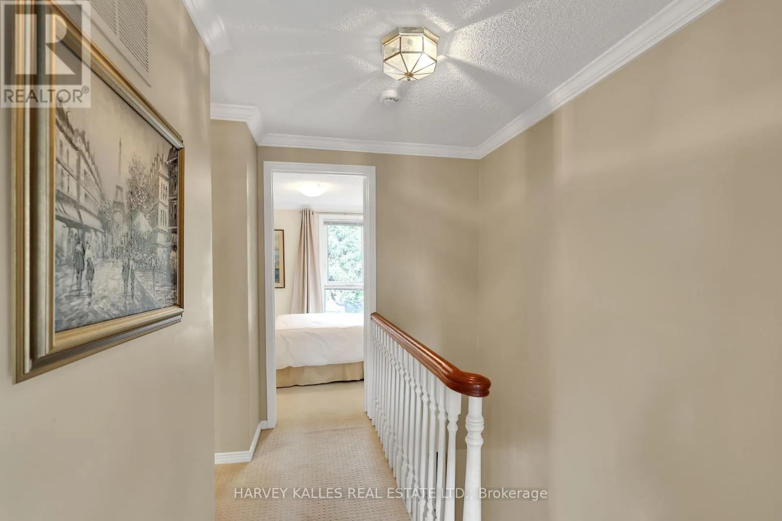 68 SYLVAN VALLEYWAY