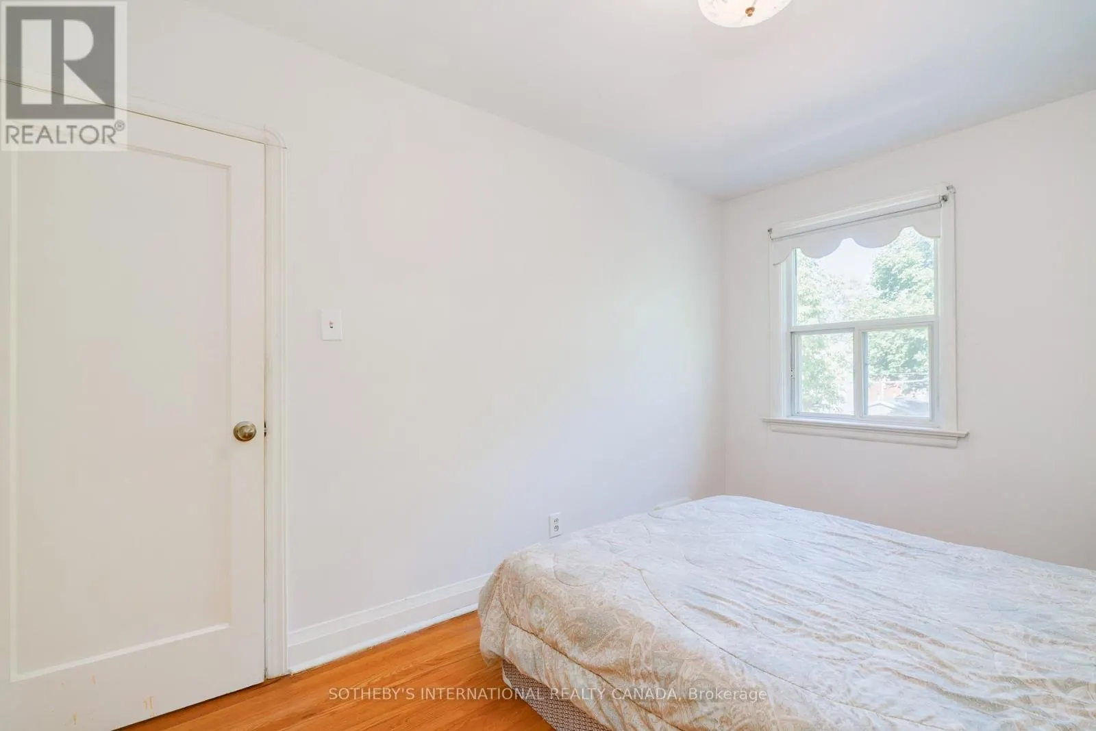 930 EGLINTON AVENUE E