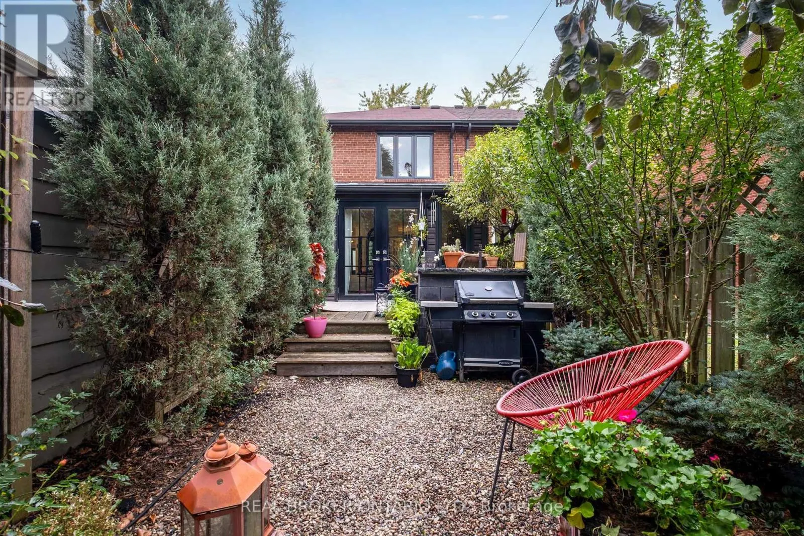 91 LAWRENCE AVENUE