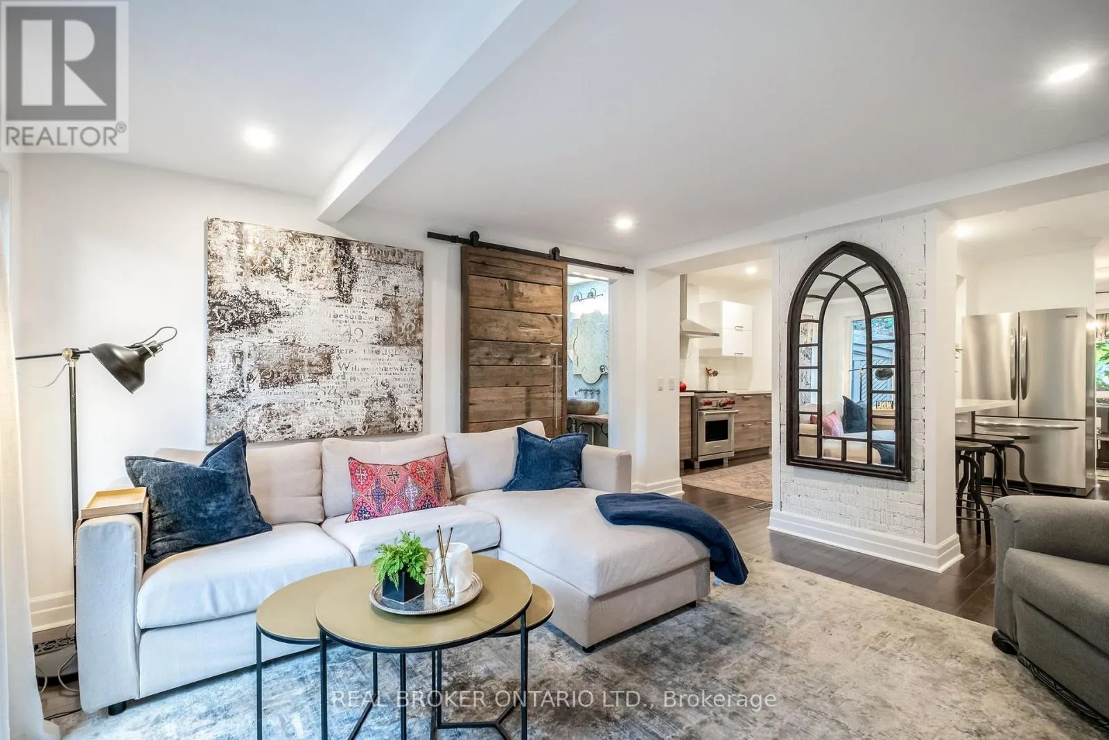 91 LAWRENCE AVENUE